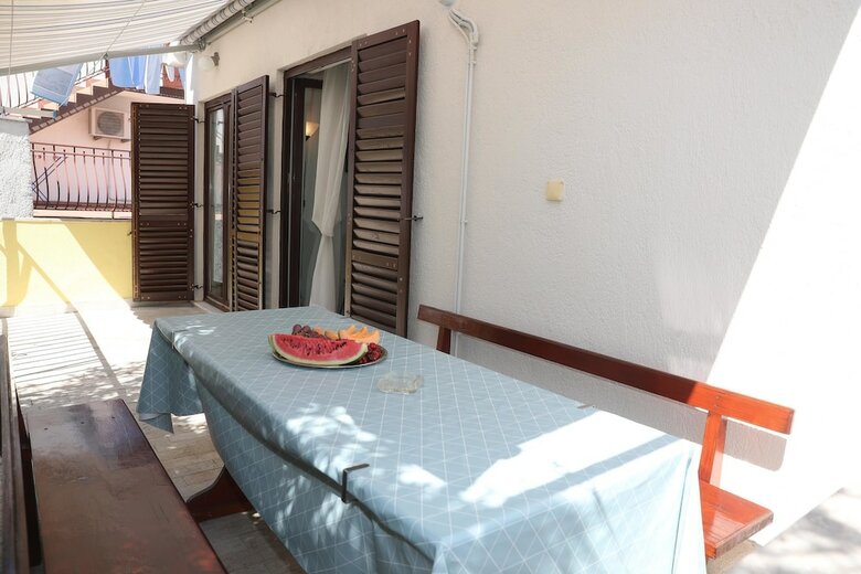 Apartments Knezovic