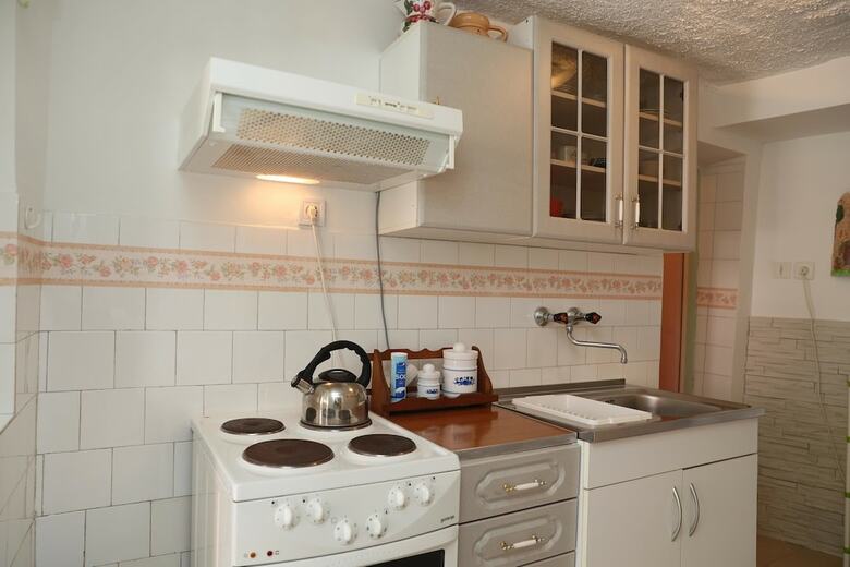 Apartments Knezovic