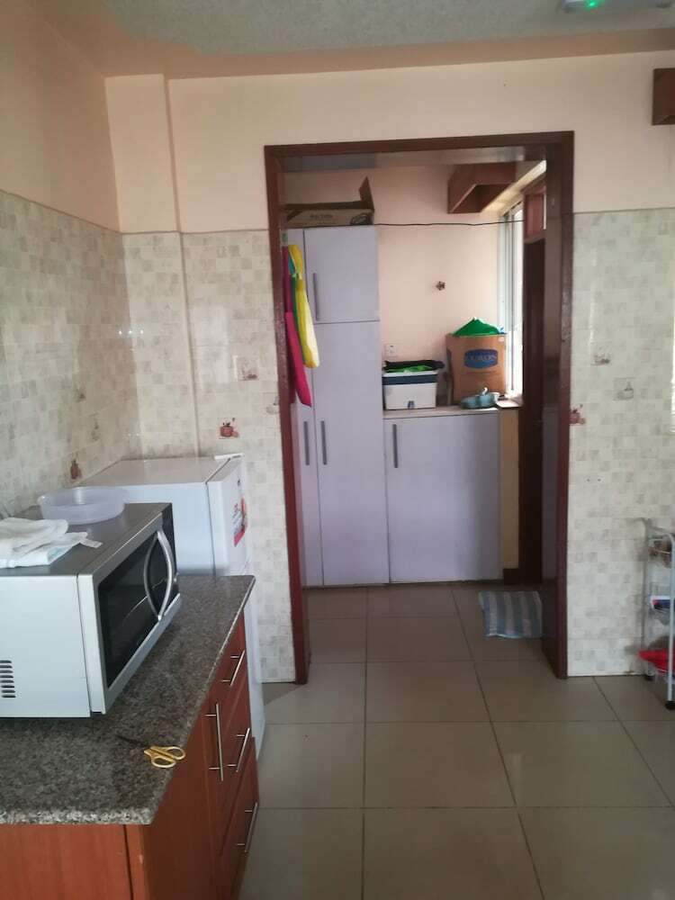 Apartamentos Nyayo Homecourts