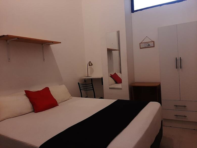 Hostal Art Factory Guest House
