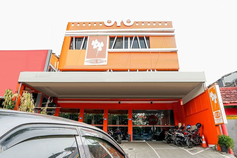 Hostal Oyo 275 Hotel Kita