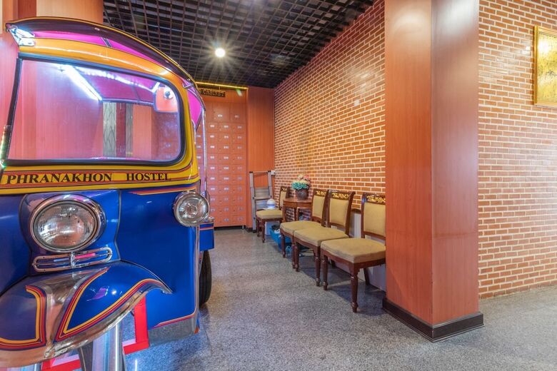 Hostal Phranakhon Hostel
