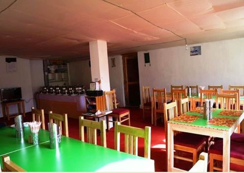 Hotel Pangong Escapes Camps