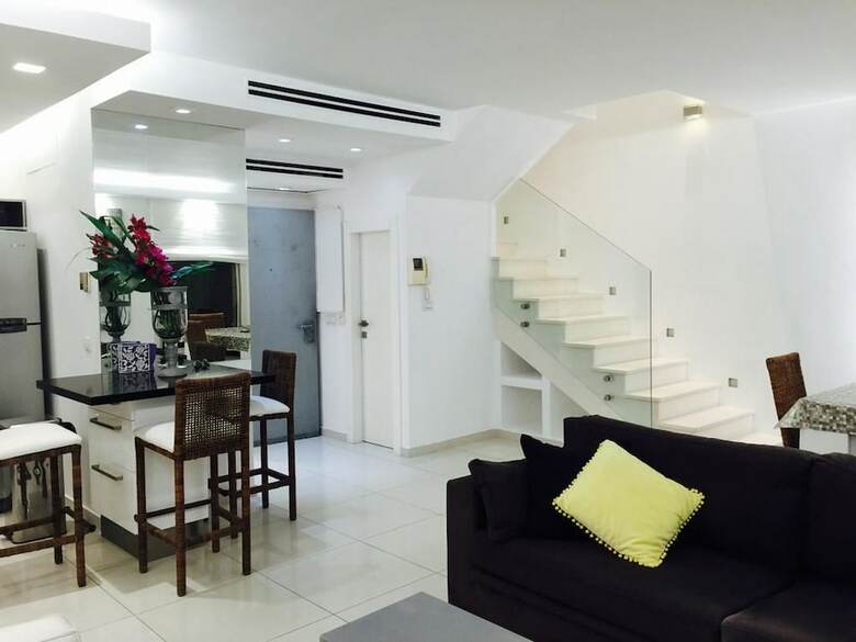 Apartamento Magical Duplex 100sm Garden Pool Parking