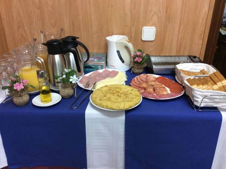 Hostal Hosteria Los Sauces