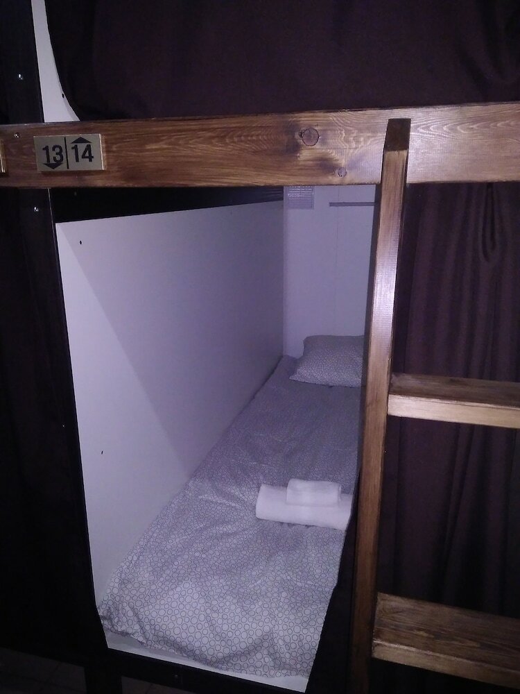 Cub-a Capsule Hostel