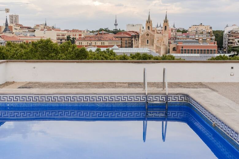 Apartamentos Charming Museo Del Prado Luxury