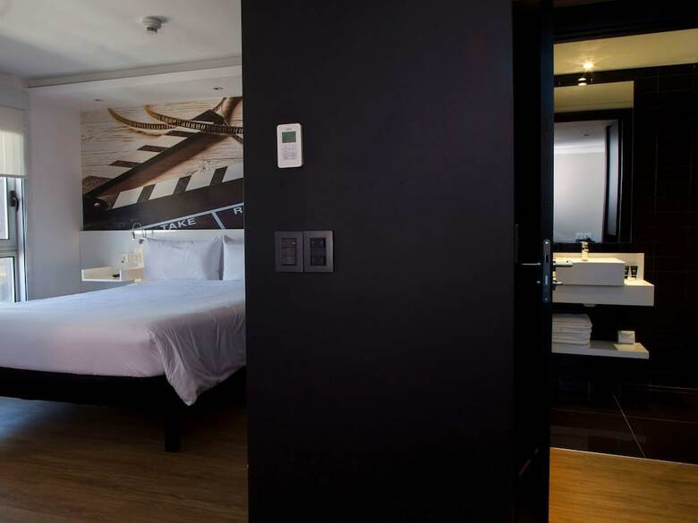 Ibis Styles Montevideo Biarritz Hotel