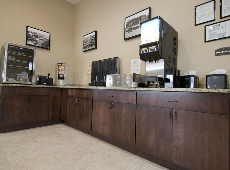 Hotel Cobblestone Inn & Suites ? Manchester