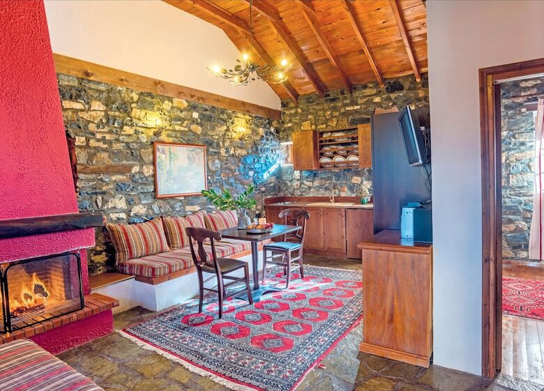 Hotel Rouga Mountain Boutique Suites & Spa