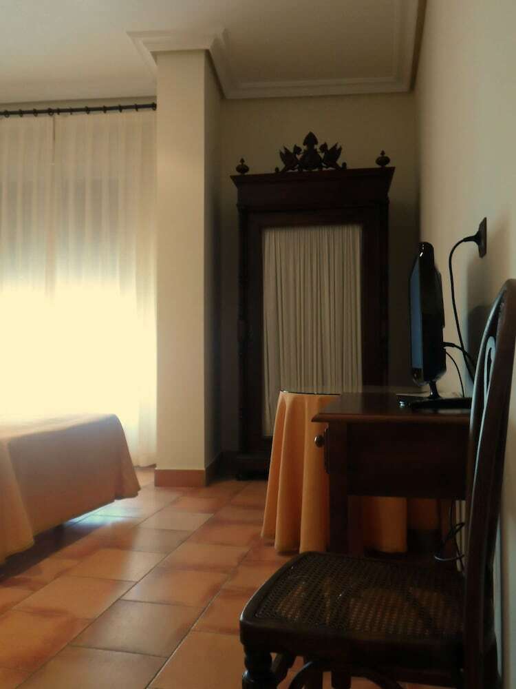 Hotel Hospederia Bodas De Camacho