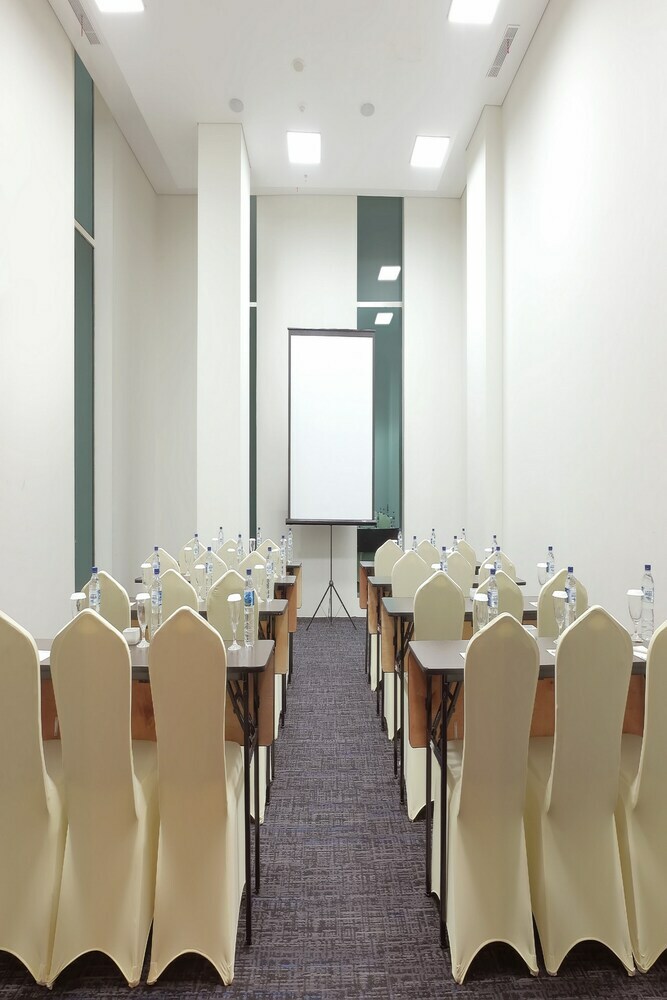 Hotel Horison Nindya Semarang