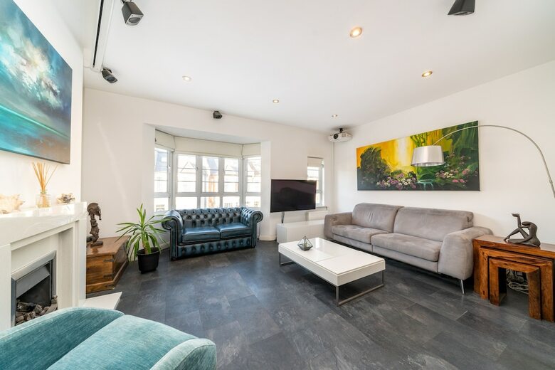 Apartamentos Modern 2bd Riverside Flat In Fulham