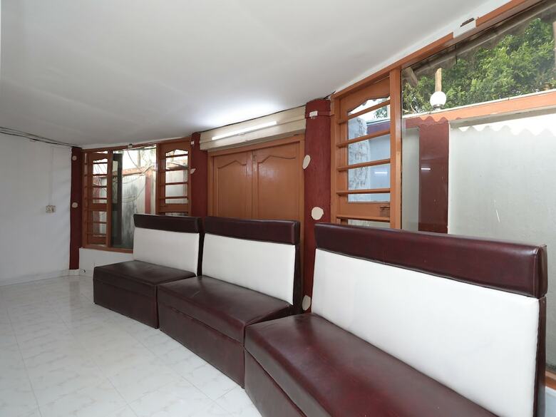 Apartamentos Oyo 16977 Megha Resort
