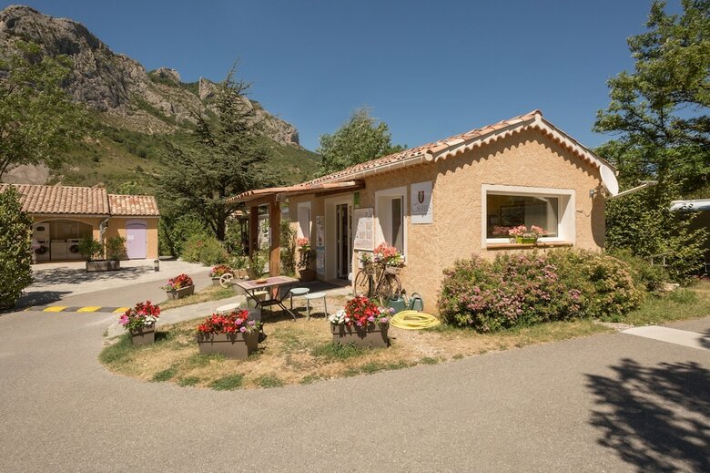 Camping Les Princes D'orange