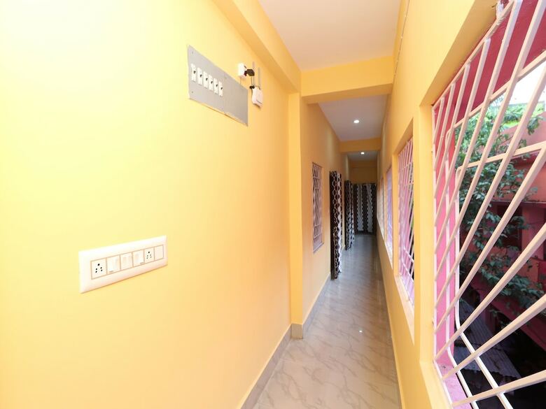 Hotel Oyo 16496 Trinayani Atithi Niwas