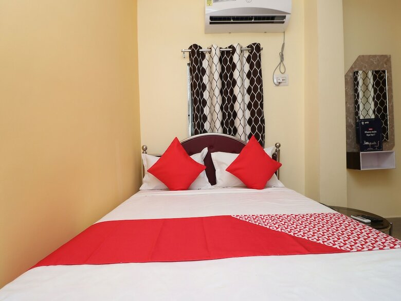 Hotel Oyo 16496 Trinayani Atithi Niwas