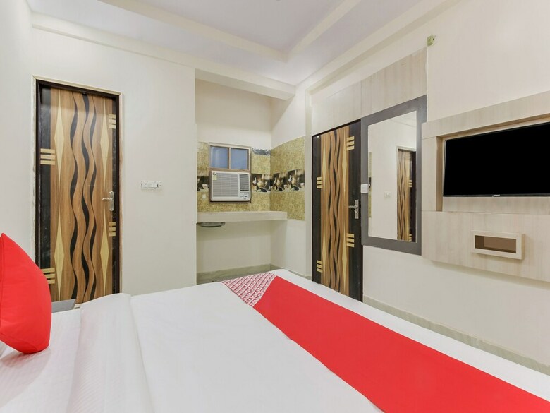 Hotel Oyo 22927 M-stays