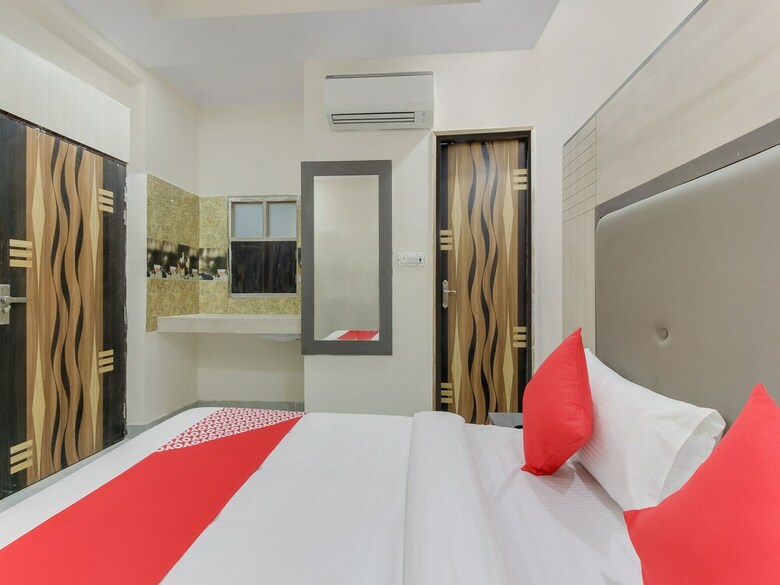 Hotel Oyo 22927 M-stays