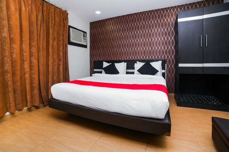 Hotel Edition O 30052 Chinmay Resorts
