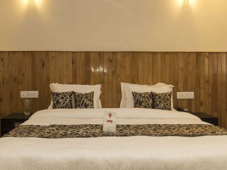 Hotel Oyo 14217 Silver Wood