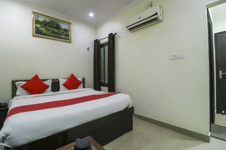 Oyo 2065 Hotel Ashoka Grand