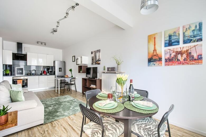 M&r Apartament Airport Obrze?na 3