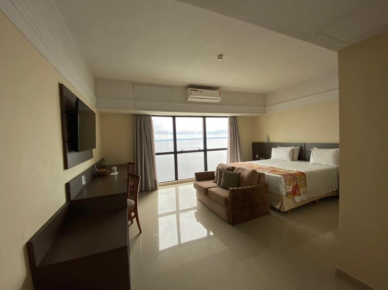 Tropical Executive Hotel