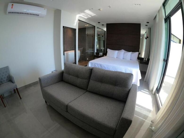 Tropical Executive Hotel