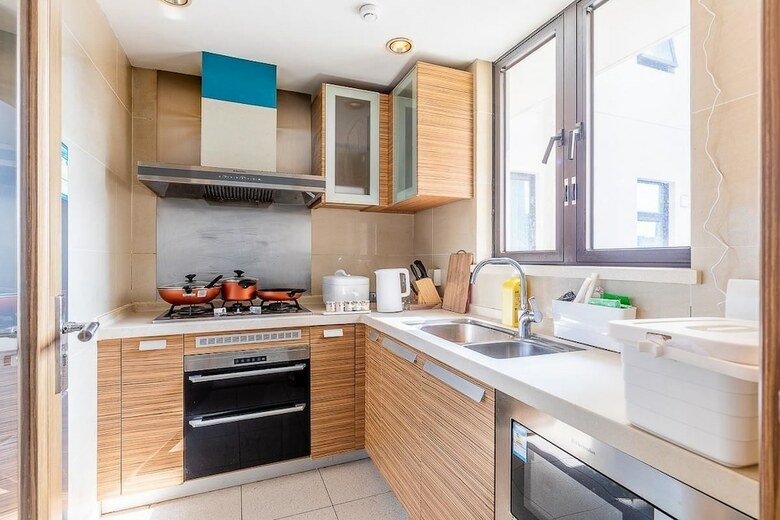Locals Boutique Apartment  Huafa  No.2