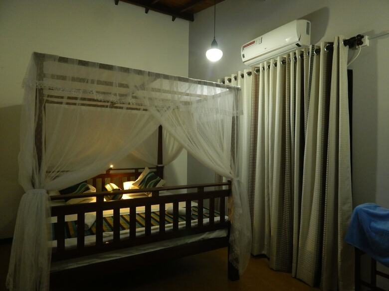 Hotel Nenasilu- Sri Lankan Villa