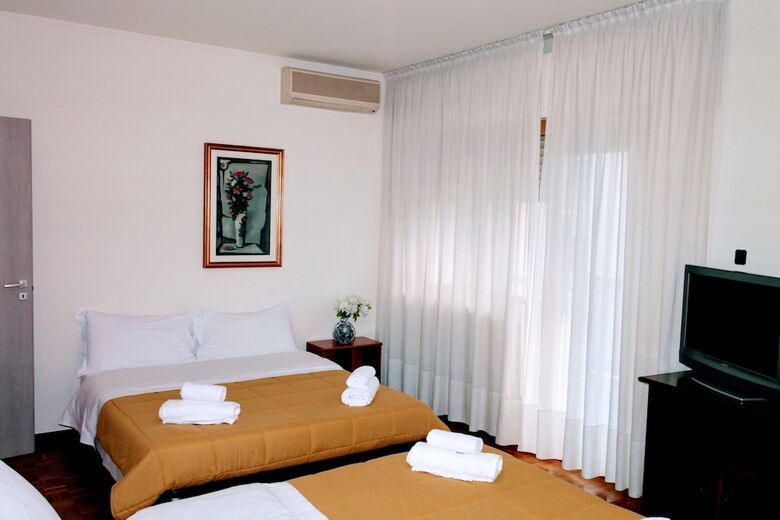 Hotel Rosa Garden B&B