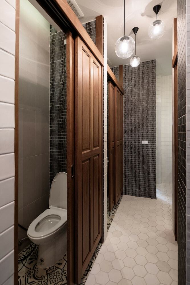 Hostal Khunluang Hostel - Adults Only