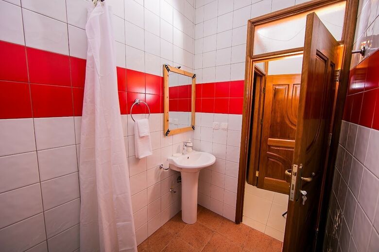 Hotel Nyumbani Cottages