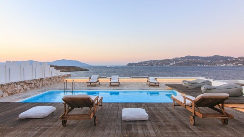 Villa Julia By The Pearls Collection