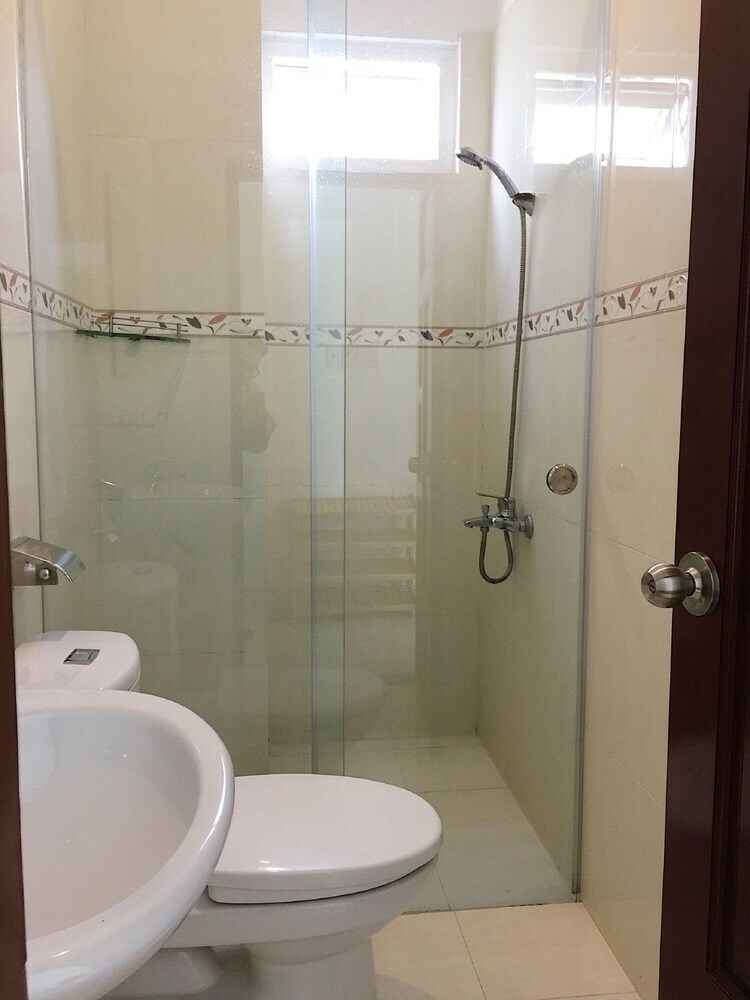 Aparthotel M-h Apartment Hotel