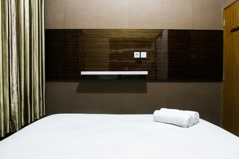 Luxury 1br With Study Room The Oasis Apartment