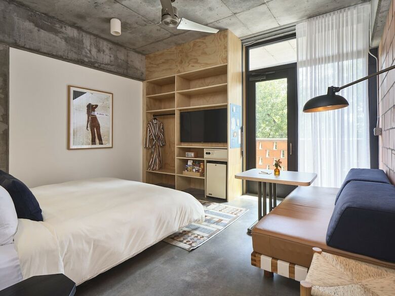 The Carpenter Hotel