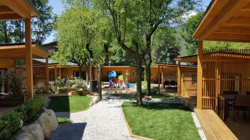 Bungalows C�mping Els Roures