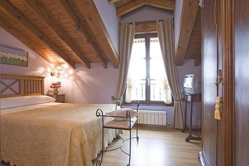Apartamentos Rurales La Canalina