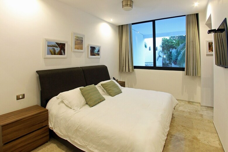 Apartamentos Menesse On The Beach