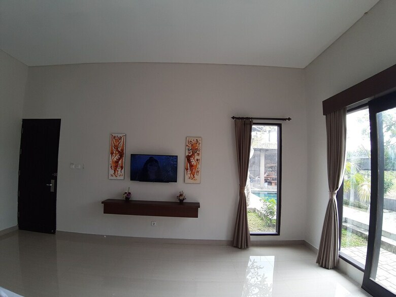 Bed & Breakfast Adil Villa And Resort
