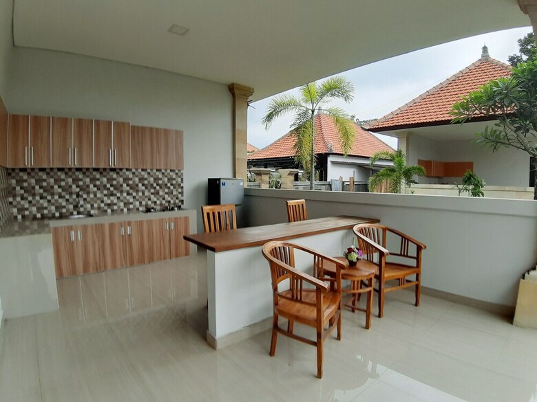 Bed & Breakfast Adil Villa And Resort