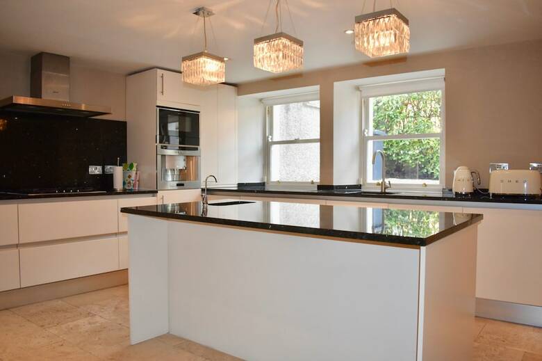 Luxury 3 Bedroom House In Dublin