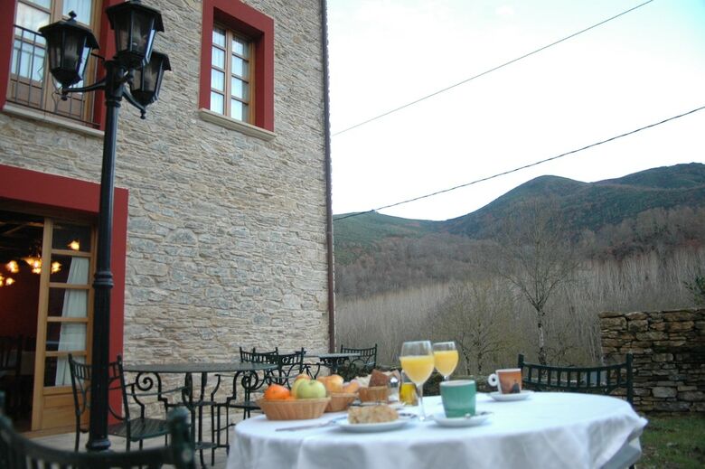 Hotel El Capricho De Josana