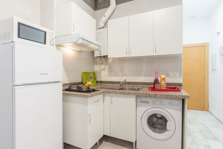 Hostal Ol� Hostels Malaga Zambrano