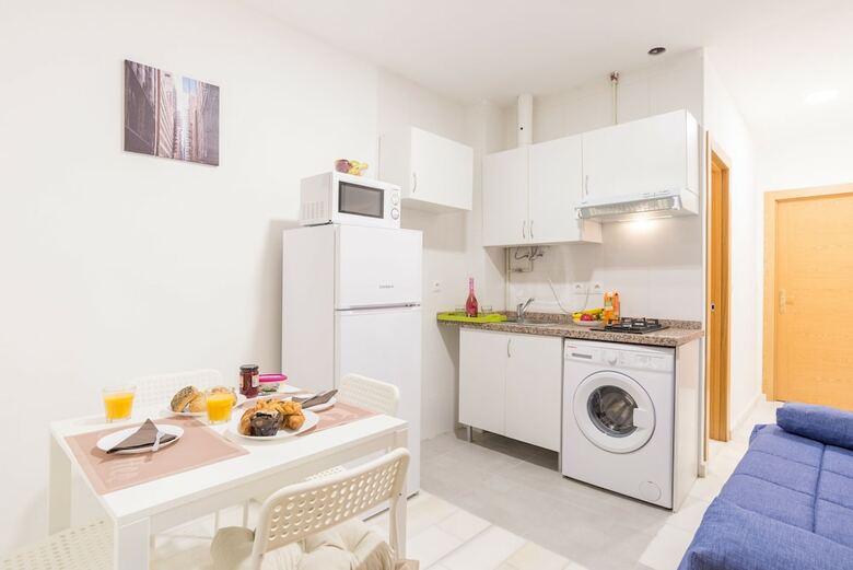 Hostal Ol� Hostels Malaga Zambrano