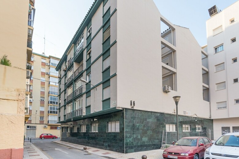 Hostal Ol� Hostels Malaga Zambrano
