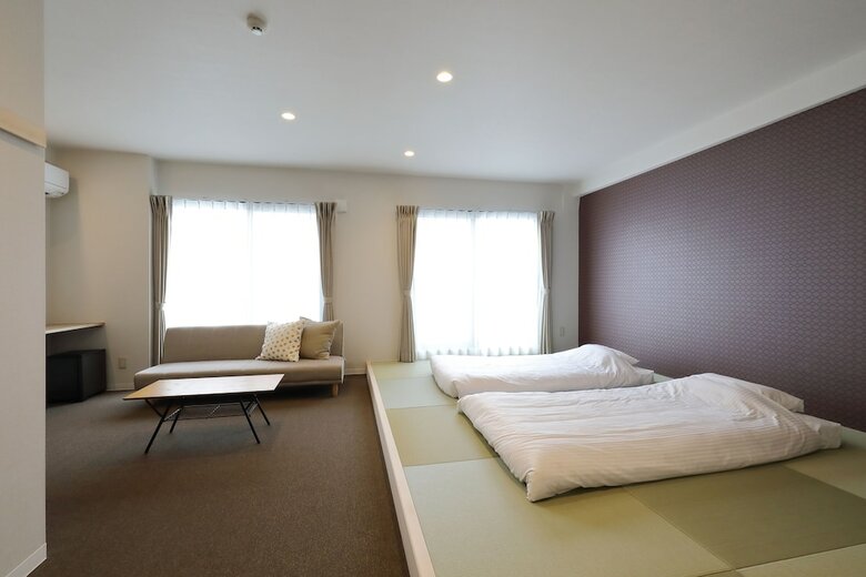 Hostal The Stay Osaka Shinsaibashi