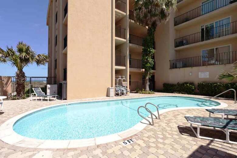 Seagull Condominium 502